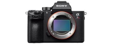 Cámara full-frame de 35 mm α7R III con enfoque automático | ILCE